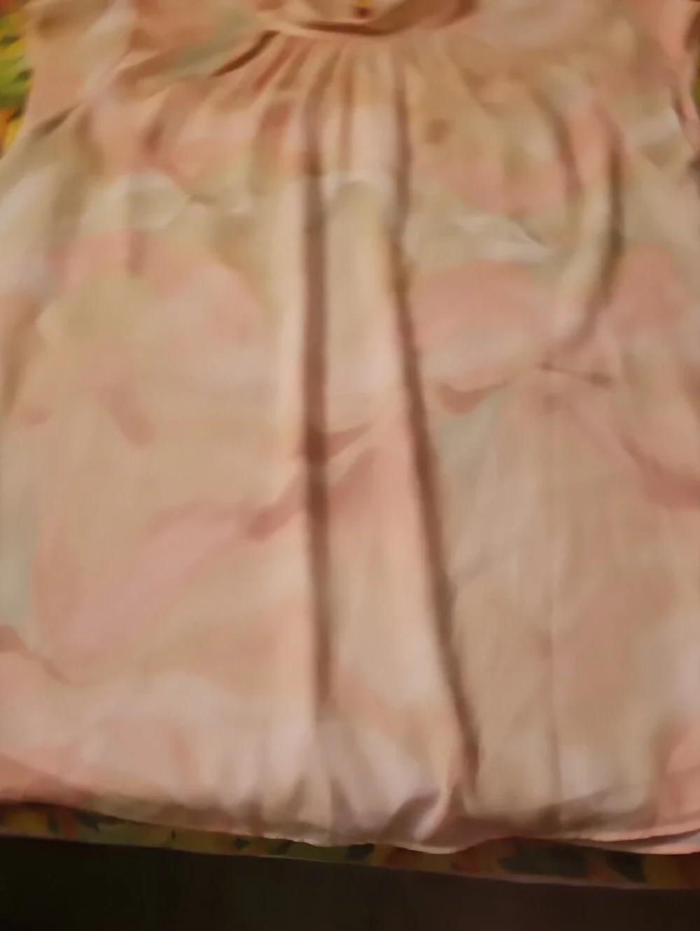 DR2 Peach & Cream Sleeveless Watercolor Blouse